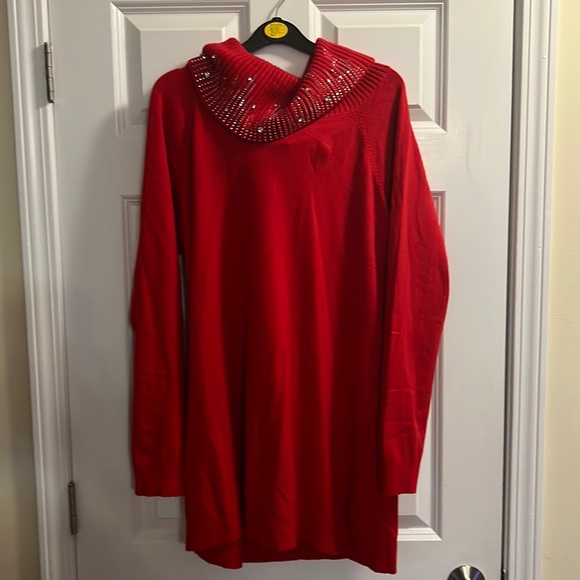 Sweater - Picture 1 of 1